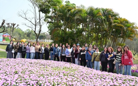 致敬Agingames“她”实力 | 三八·妇女节快乐！